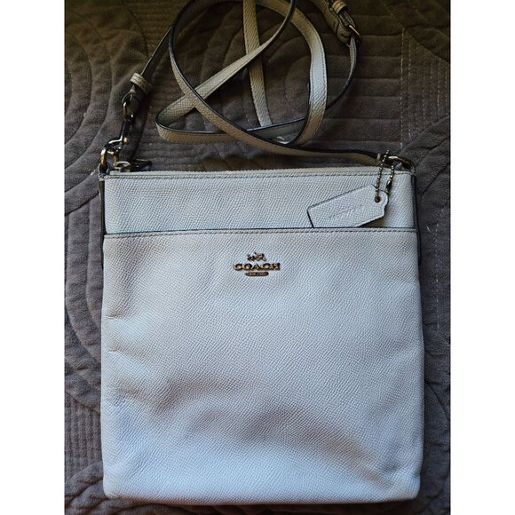 Coach Crossgrain Leather Light Blue Messenger Crossbody - Picture 1 of 8